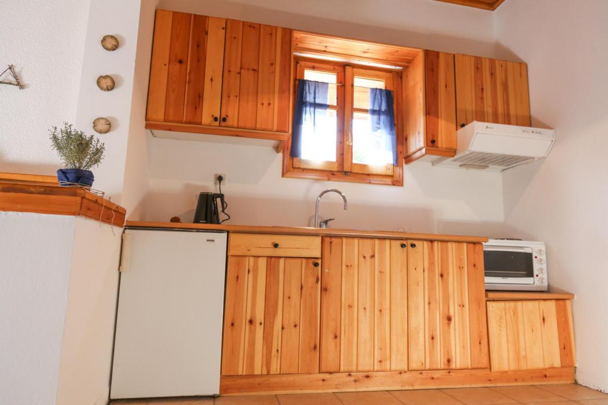 Orias Guesthouse & Farm Kalavryta Luaran gambar