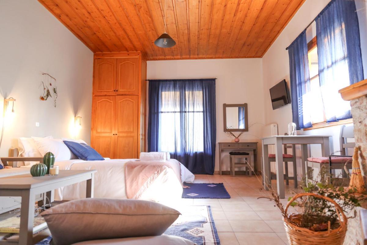 Orias Guesthouse & Farm Kalavryta Luaran gambar