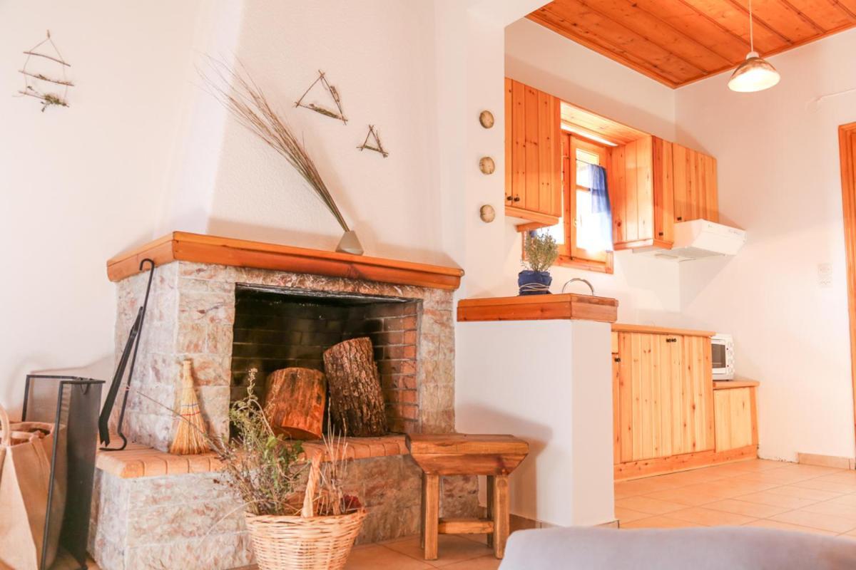Orias Guesthouse & Farm Kalavryta Luaran gambar