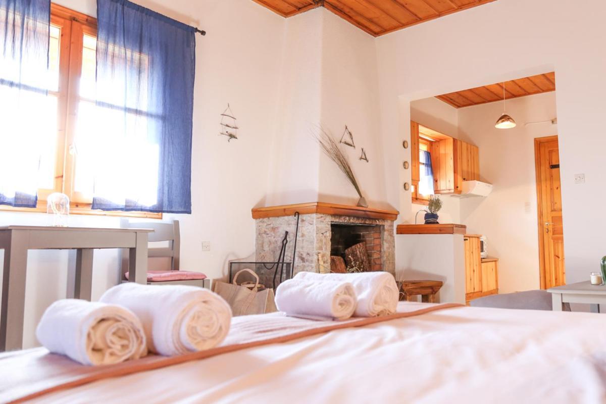 Orias Guesthouse & Farm Kalavryta Luaran gambar