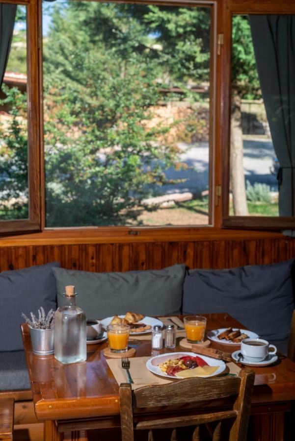 Orias Guesthouse & Farm Kalavryta Luaran gambar